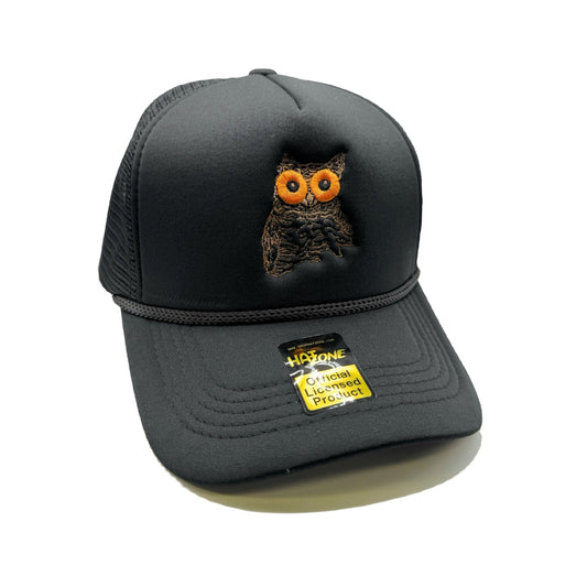 Retro Owl Mesh Trucker Snapback (Black)